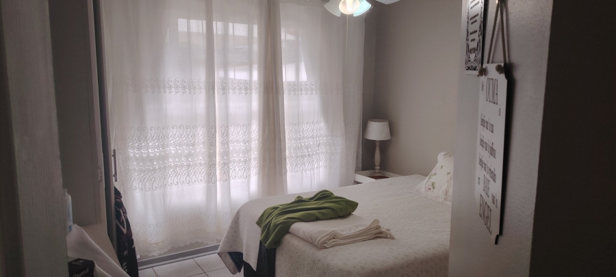 2 Bedroom Property for Sale in Navalsig Free State